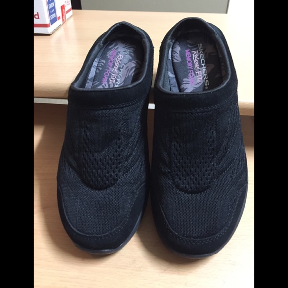 skechers memory foam mules